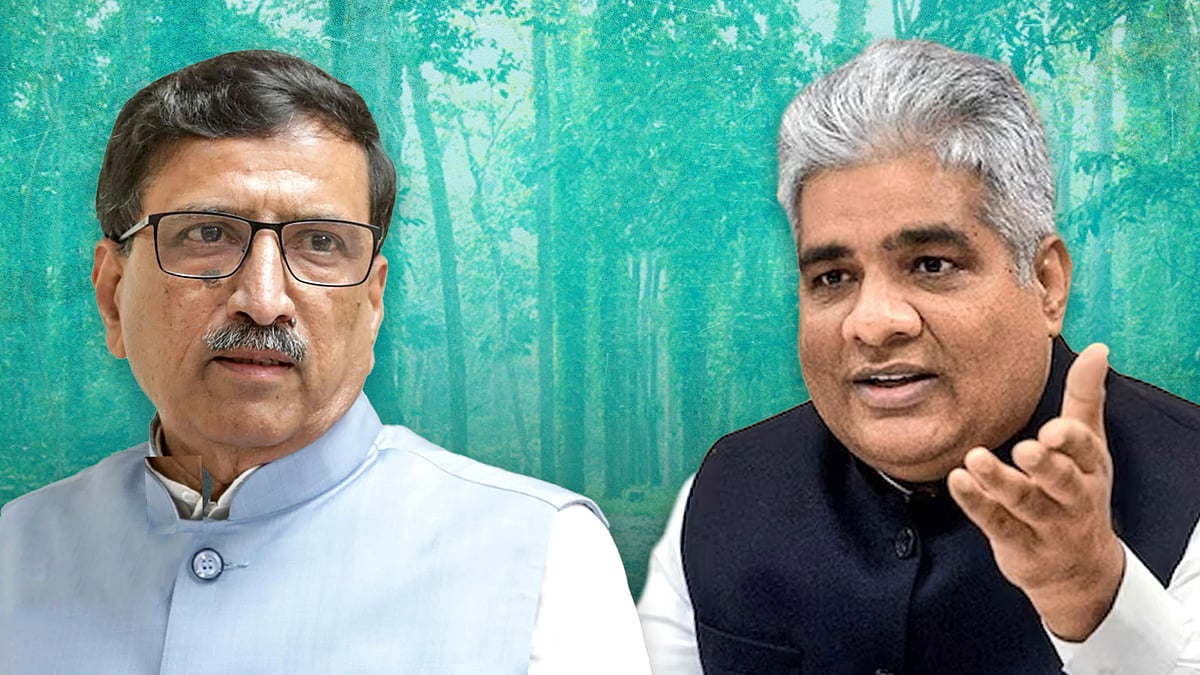एनसीएसटी के पूर्व अध्यक्ष हर्ष चौहान (बाएं) और केंद्रीय पर्यावरण मंत्री भूपेन्द्र यादव (दाएं)