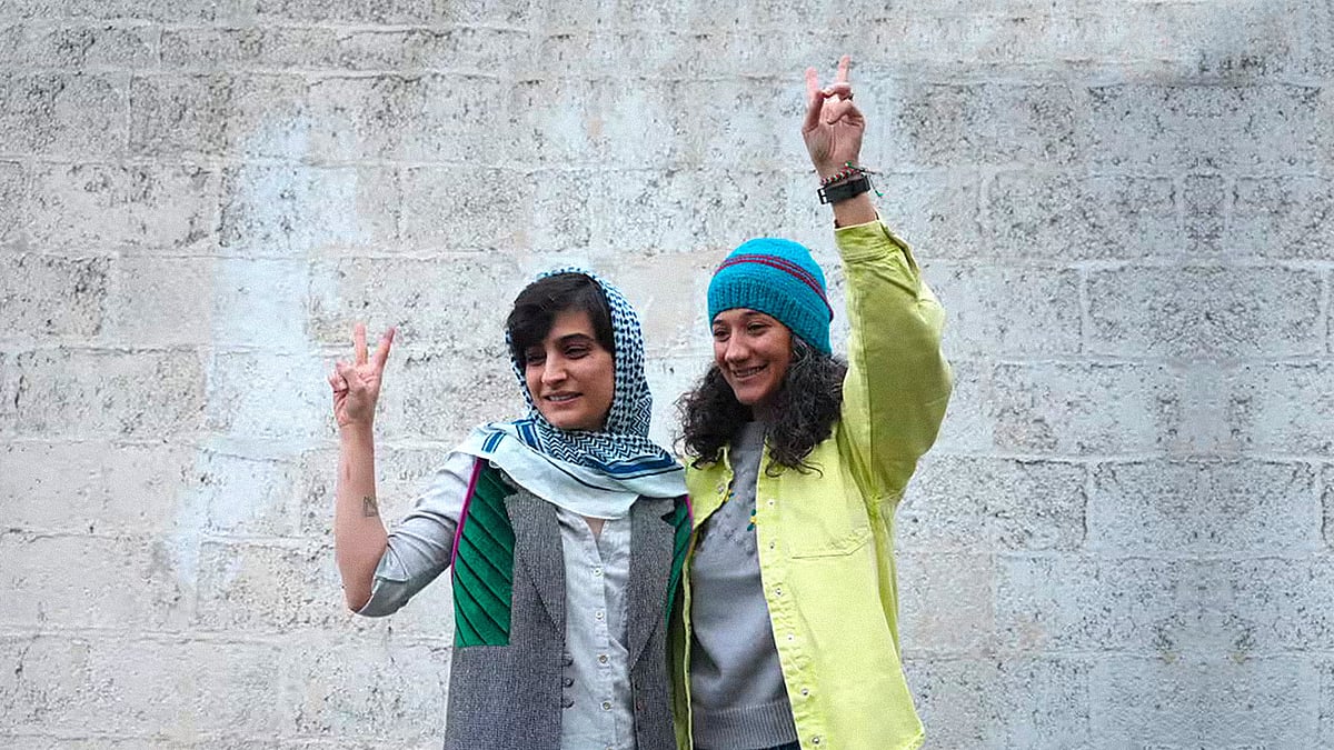 A picture of journalists Niloofar Hamedi and Elaheh Mohammadi. 