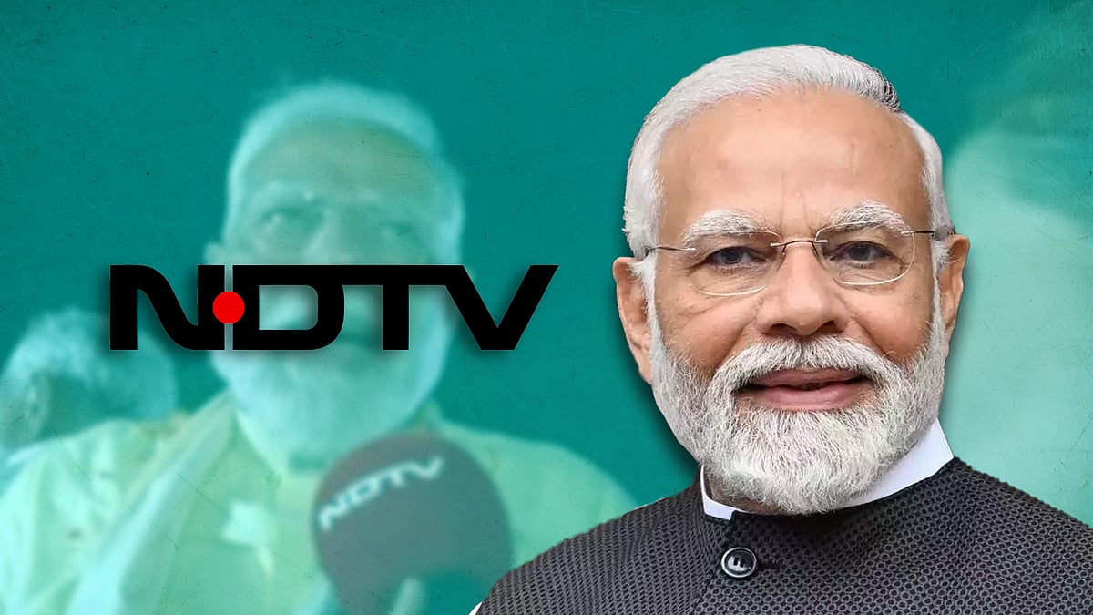 Modi with NDTV logo.