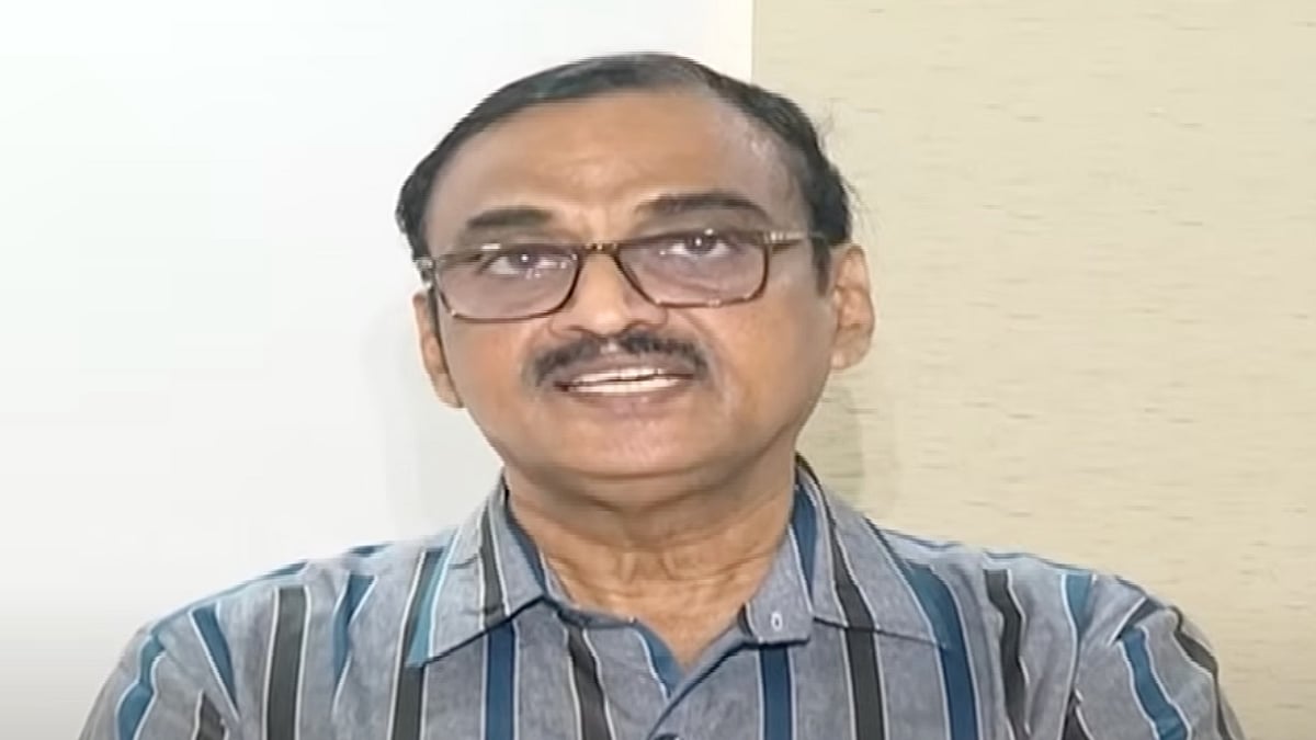 वी.वी. कृष्णम राजू को उनकी कथित आपत्तिजनक टिप्पणी के लिए गिरफ्तार किया गया है।