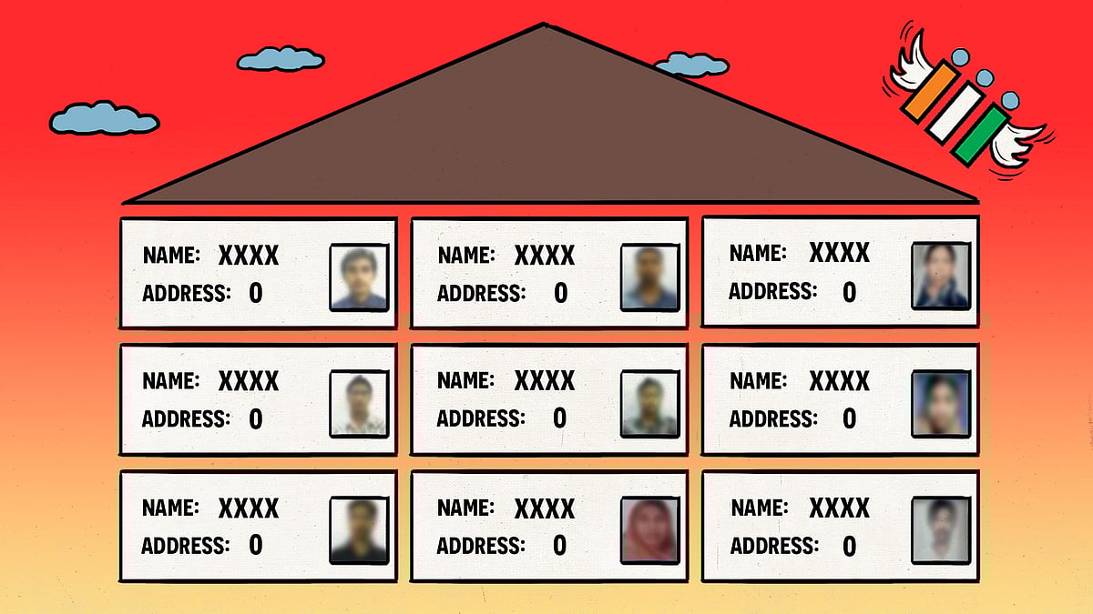 चित्र में एक घर को दिखाया गया है जिसमें मतदाता सूची में अधूरे पते हैं.