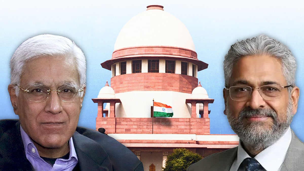 करण थापर, सिद्धार्थ वरदराजन और सुप्रीम कोर्ट की इमारत. 