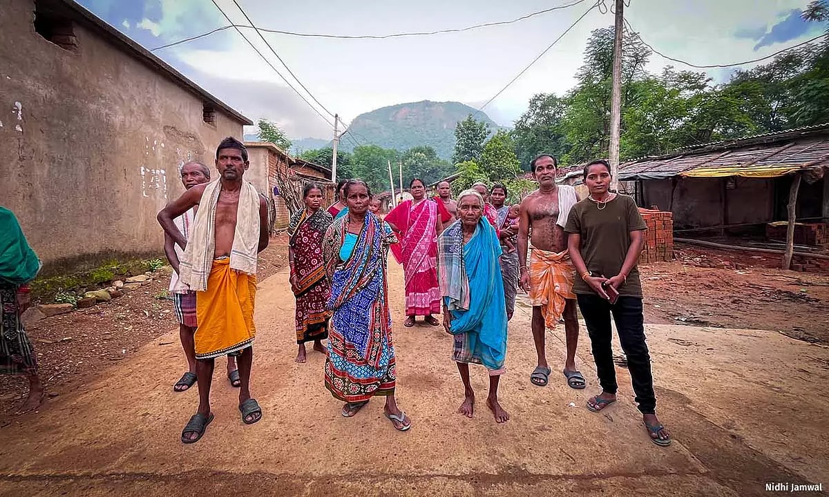 Adivasis of Kuradiphasa village at the foothills of the Gandhamardhan Hills.