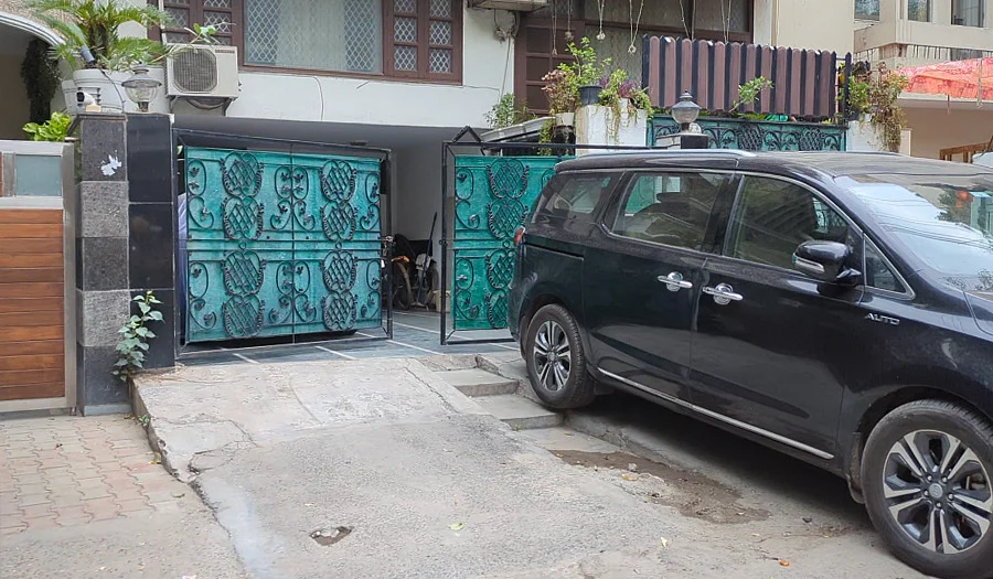 A footpath encroached by a house's driveway