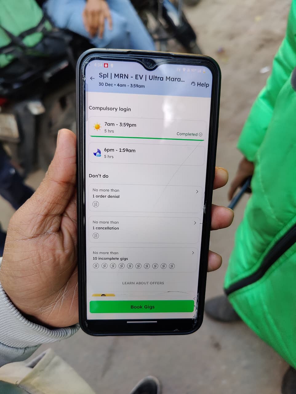 Screenshot showing compulsory login hours for gig workers