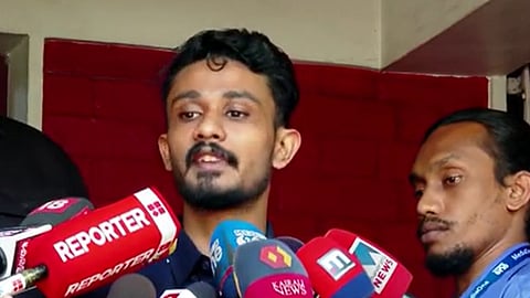 എസ്എഫ്ഐ സംസ്ഥാന പ്രസിഡൻ്റ്  എം. ശിവപ്രസാദ്