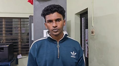 ഡീ-അഡിക്ഷൻ സെൻറർ ജീവനക്കാരൻ മയക്കുമരുന്നുമായി പിടിയിൽ.