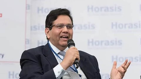 വിഐപി ഇൻഡസ്ട്രീസ് ചെയർമാൻ ദിലീപ് പിരമൽ