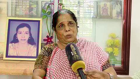 സൗമ്യയുടെ അമ്മ സുമതി