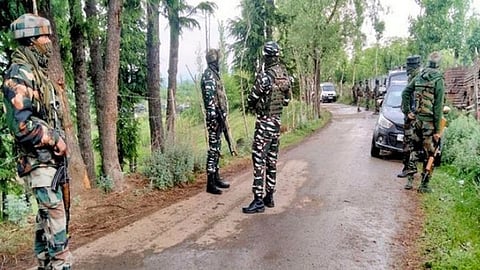 അതിർത്തിയിൽ വെടിവെപ്പുണ്ടായെന്ന റിപ്പോർട്ടുകൾ അടിസ്ഥാനരഹിതം; തെറ്റായ വാർത്തകൾ പ്രചരിപ്പിക്കരുതെന്ന് സൈന്യം