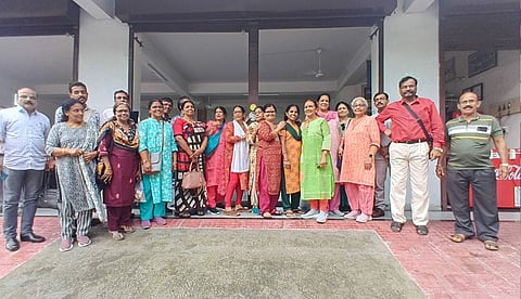 ഉത്തരകാശിയിലെ മേഘവിസ്‌ഫോടനത്തില്‍പ്പെട്ട് മലയാളികളും? 28 അംഗ സംഘത്തെ ബന്ധപ്പെടാനാകുന്നില്ലെന്ന് കുടുംബം