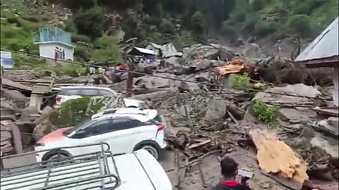 ജമ്മു കശ്മീരില്‍ മേഘവിസ്ഫോടനത്തില്‍ മരണസംഖ്യ ഉയരുന്നു