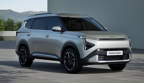 വിപണി കീഴടക്കാന്‍ കിയ കാരെന്‍സ് ക്ലാവിസും ക്ലാവിസ് ഇവിയും, നാല് മാസത്തിനകം ബുക്ക് ചെയ്തത് 21,000 ലധികം പേര്‍ 