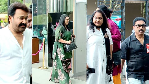 അമ്മ തെരഞ്ഞെടുപ്പിന് എത്തിയ താരങ്ങൾ 