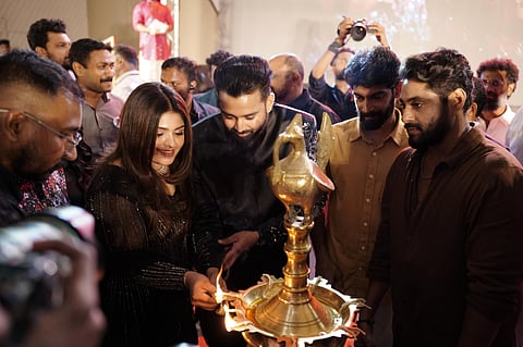 കാട്ടാളൻ-സിനിമയുടെ-പൂജ-ചടങ്ങ്