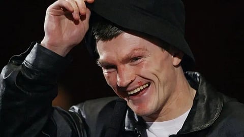 ലോക ബോക്സിങ് ചാമ്പ്യനും ബ്രിട്ടീഷ് ബോക്സറുമായ റിക്കി ഹാറ്റണെ വസതിയിൽമരിച്ച നിലയിൽ കണ്ടെത്തി 