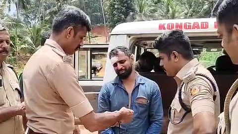 പിടിയിലായ മനു