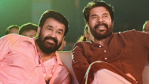 "സഹോദരനായ മോഹൻലാലിനെപ്പറ്റി സന്തോഷവും അഭിമാനവും,  ഈ കിരീടം നിങ്ങൾ അർഹിക്കുന്നു";  അഭിനന്ദിച്ച് മമ്മൂട്ടി 