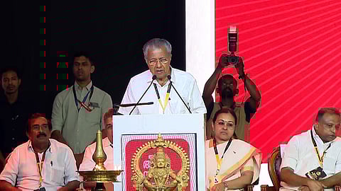 മതാതീത ആത്മീയതയുടെ കേന്ദ്രമാണ് ശബരിമല, എല്ലാവർക്കും ഒരുപോലെ പ്രാപ്യമായ ആരാധനാലയം: മുഖ്യമന്ത്രി