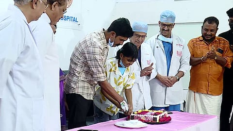 അജിനും ആവണിയും ആശുപത്രി വിട്ടു, ഹൃദയപൂർവം നന്ദി പറഞ്ഞ്.. യാത്രയയപ്പ് നൽകി  ലിസി ആശുപത്രി