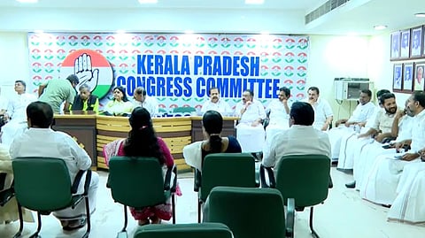 പുനഃസംഘടനയിൽ ചർച്ച നടത്തിയില്ലെന്ന് കൊടിക്കുന്നിൽ സുരേഷ്; കെപിസിസി രാഷ്ട്രീയകാര്യ സമിതിയിൽ നേതൃത്വത്തിന് രൂക്ഷ വിമർശനം