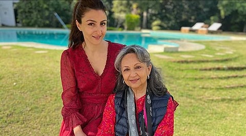 മകള്‍ സോഹ അലി ഖാന് ഒപ്പം ഷർമിള ടാഗോർ