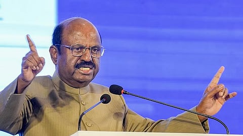 ബംഗാൾ ഗവർണർ സി.വി. ആനന്ദബോസ്