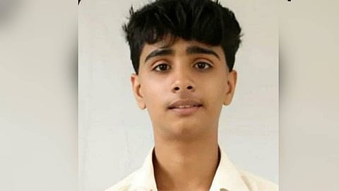 അർജുനെ ഒരുവർഷം മുമ്പും ക്ലാസ് ടീച്ചർ മർദിച്ചു, മകനെ ബുദ്ധിമുട്ടിച്ചു; പാലക്കാട് വിദ്യാർഥിയുടെ മരണത്തിൽ അധ്യാപികമാർക്കെതിരെ കുടുംബം