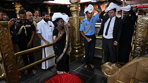 President Droupadi Murmu had darshan at Sabarimala temple