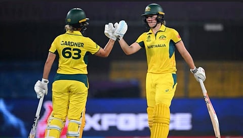 ഇംഗ്ലണ്ടിനെ  വീഴ്ത്തി ഓസ്ട്രേലിയ