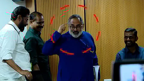 മാധ്യമപ്രവർത്തകരെ അവഹേളിച്ച് രാജീവ് ചന്ദ്രശേഖർ