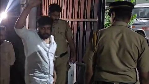 വി.പി. ദുൽഖിഫിൽ