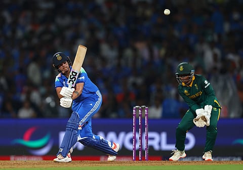 വനിതാ ഏകദിന ലോകകപ്പ്; ഫൈനലിൽ മികച്ച സ്കോറിൽ ഇന്ത്യ, 7 വിക്കറ്റ് നഷ്ടത്തിൽ 298 റൺസ് 