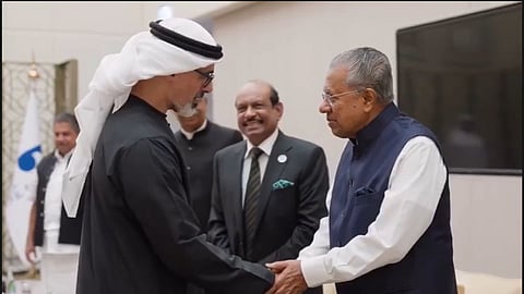 ഷെയ്ഖ് ഖാലിദ് ബിന്‍ മുഹമ്മദ് ബിന്‍ സായേദ് അല്‍ നഹ്യാനുമായി കൂടിക്കാഴ്ച നടത്തി മുഖ്യമന്ത്രി 