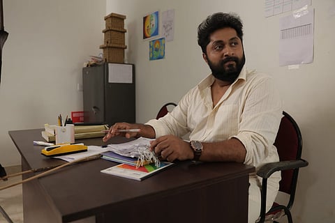 ചൂരലെടുത്ത് ധ്യാന്‍; കല്യാണമരം ചിത്രീകരണം ആരംഭിച്ചു 