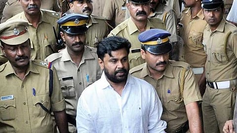 നടിയെ ആക്രമിച്ച കേസ്: വിധിദിനത്തിൽ തീരുമാനമായില്ല, ഈ മാസം 25ന് വീണ്ടും പരിഗണിക്കും