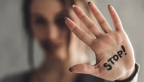 സ്വകാര്യ ബസില്‍ ദേശീയ ഷൂട്ടിംഗ് താരത്തിന് നേരെ ലൈംഗികാതിക്രമ ശ്രമം; ഡ്രൈവറും കണ്ടക്ടറും പിടിയില്‍