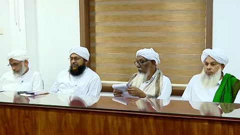 കാളമ്പാടിയിൽ വെൽഫെയർ പാർട്ടിയുമായി സീറ്റ് ധാരണ; സമസ്‌ത നിലപാട് കടുപ്പിച്ചതോടെ നീക്കം ഉപേക്ഷിച്ച് ലീഗ്