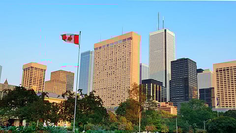 പൗരത്വ നിയമം പരിഷ്ക്കരിക്കാനൊരുങ്ങി കാനഡ; ഇന്ത്യക്കാർക്ക് ഗുണം ചെയ്യുമോ?