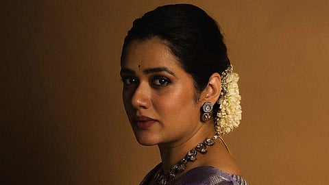 നടി ഗിരിജാ ഓക്ക്