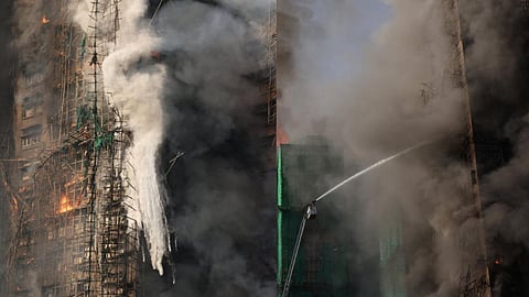 ഹോങ്കോങ്ങില്‍ വന്‍ തീപിടിത്തം; നാല് പേര്‍ മരിച്ചു