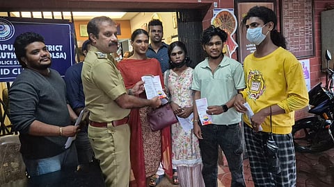 എച്ച്എൽഎല്ലിൻ്റെ 'ഏകത്വ' സിഎസ്ആർ പദ്ധതി: ട്രാൻസ്‌ജെൻഡർ ദിനത്തിൽ നൈപുണ്യ വികസന പരിപാടികൾക്ക് തുടക്കമായി