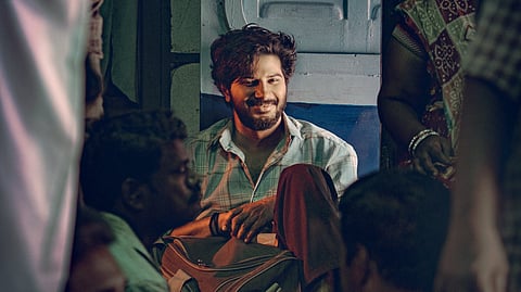 ദുൽഖർ ചിത്രം 'ആകാശംലോ ഒക താര'