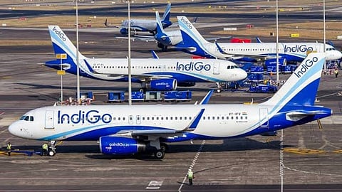 നവംബറില്‍ മാത്രം റദ്ദാക്കിയത് 1,400 സര്‍വീസുകള്‍; ഇന്‍ഡിഗോയ്ക്ക് എന്താണ് സംഭവിച്ചത്? 