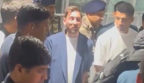 മിശിഹാ ഇന്ത്യയിലെത്തി; ആവേശത്തില്‍ കൊല്‍ക്കത്ത നഗരം