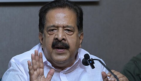 കോഴിക്കോട് യുഡിഎഫ് ജയിച്ചിട്ടാണ് തോറ്റത്; എല്‍ഡിഎഫിന് തുടര്‍ഭരണത്തിന്റെ അഹങ്കാരത്തിനേറ്റ തിരിച്ചടിയെന്ന് രമേശ് ചെന്നിത്തല