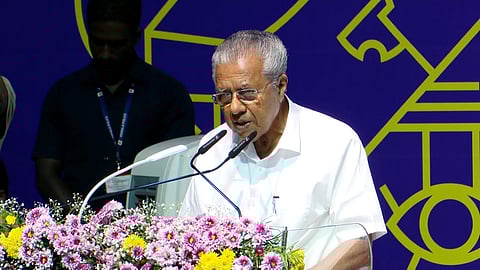 "ആവിഷ്കാര സ്വാതന്ത്ര്യത്തിന് മേൽ കടന്നുകയറ്റം ഉണ്ടായി, വിലക്കേർപ്പെടുത്തിയത് ബീഫ് എന്നതിൻ്റെ അർഥം അറിയാതെ"; ഐഎഫ്എഫ്‌കെ സമാപനത്തിൽ മുഖ്യമന്ത്രി