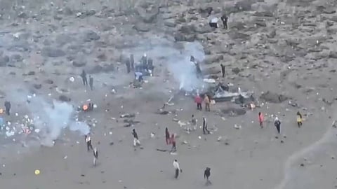 രക്ഷാ പ്രവർത്തനത്തിനിടെ കിളിമഞ്ചാരോ പർവതത്തിൽ ഹെലികോപ്റ്റർ തകർന്നു വീണ് 5 പേർക്ക് ദാരുണാന്ത്യം