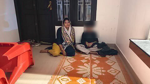 ഹസീനയും മകനും