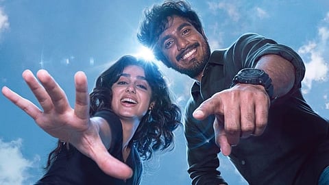 'വിത്ത് ലവ്' സിനിമയിൽ അനശ്വര രാജനും അബിഷൻ ജീവിന്തും